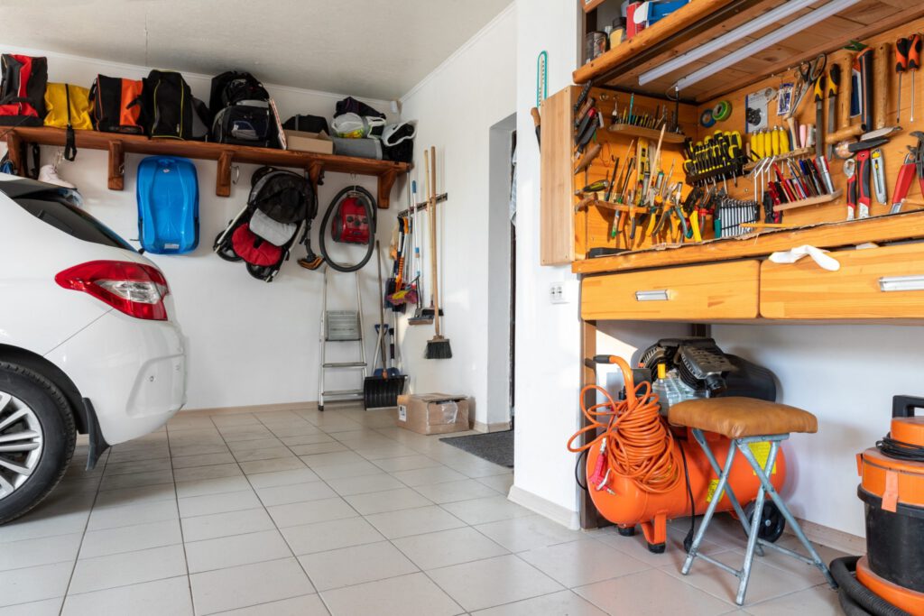 7 Benefits of Installing a Garage Heater
